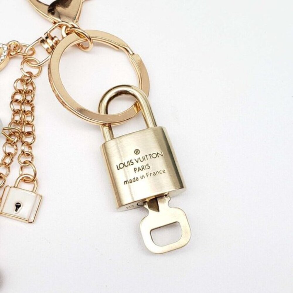 Authentic Louis Vuitton Gold Padlock & Key 🔒 LV Bag Charm w/ Unbranded Keychain - Picture 7 of 10